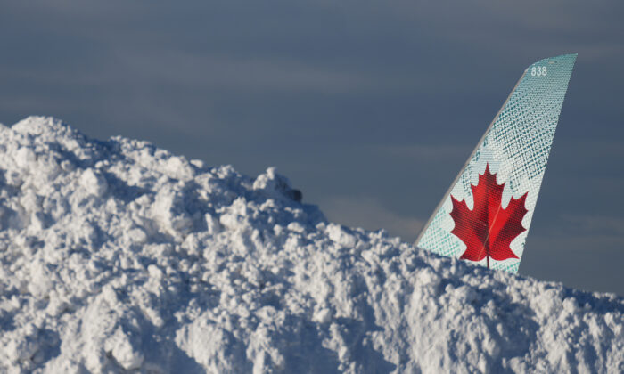 Over 1,000 Flights Cancelled by Westjet, Air Canada Due To Massive Winter Storms