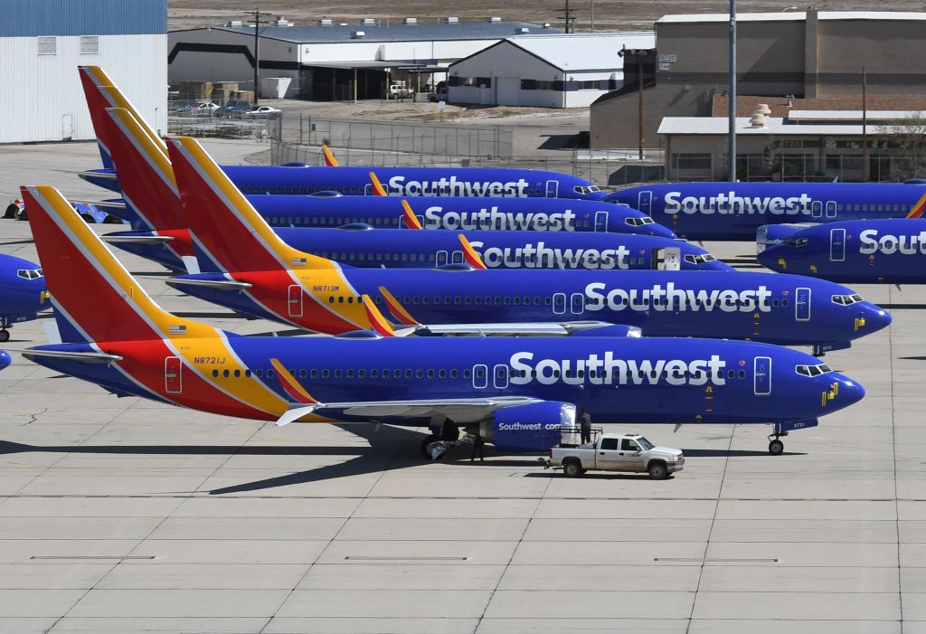 NextImg:Southwest Vows to Invest in Improvements and Admits Mistakes After Operational Meltdown