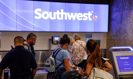 Transportation Department to Probe 'Unacceptable' Cancellations From Southwest Airlines