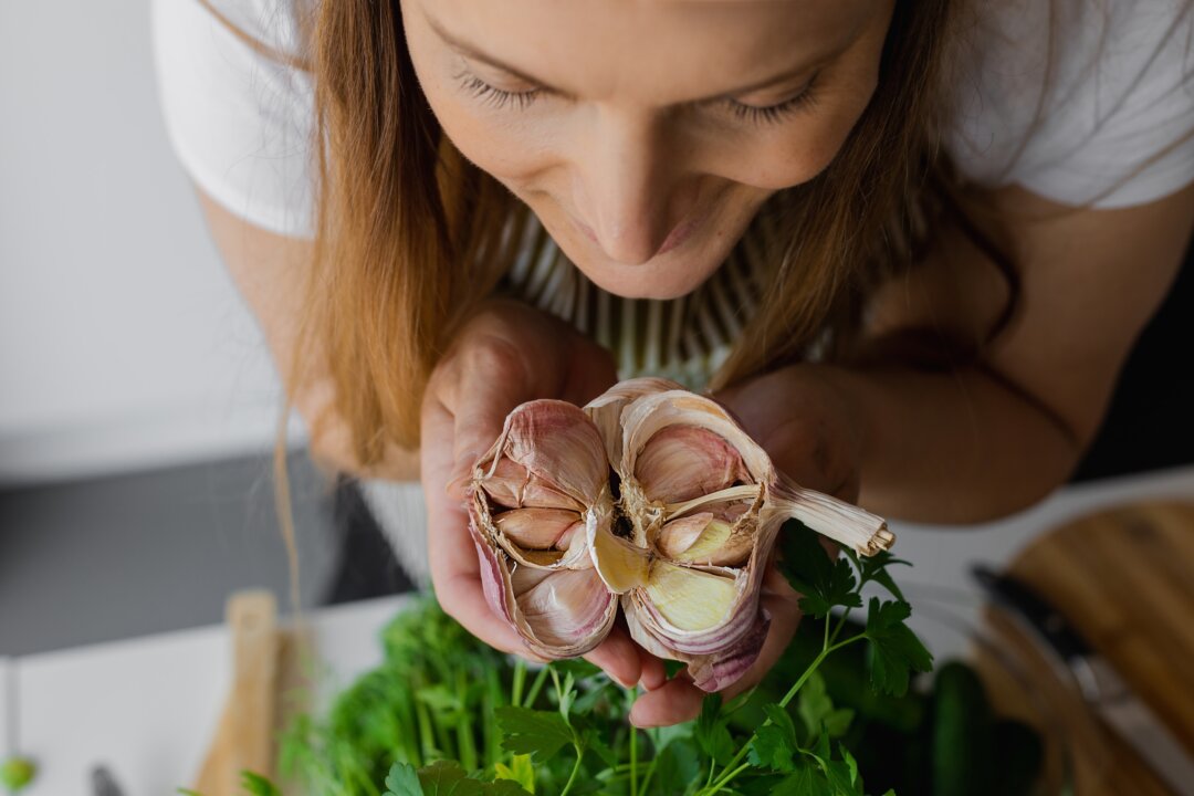 I recommend taking a daily multivitamin, eating one to two cloves of raw garlic daily, and taking astragalus herb (two capsules twice a day) along with an immune-enhancing mushroom formula.(tativophotos/Shutterstock)