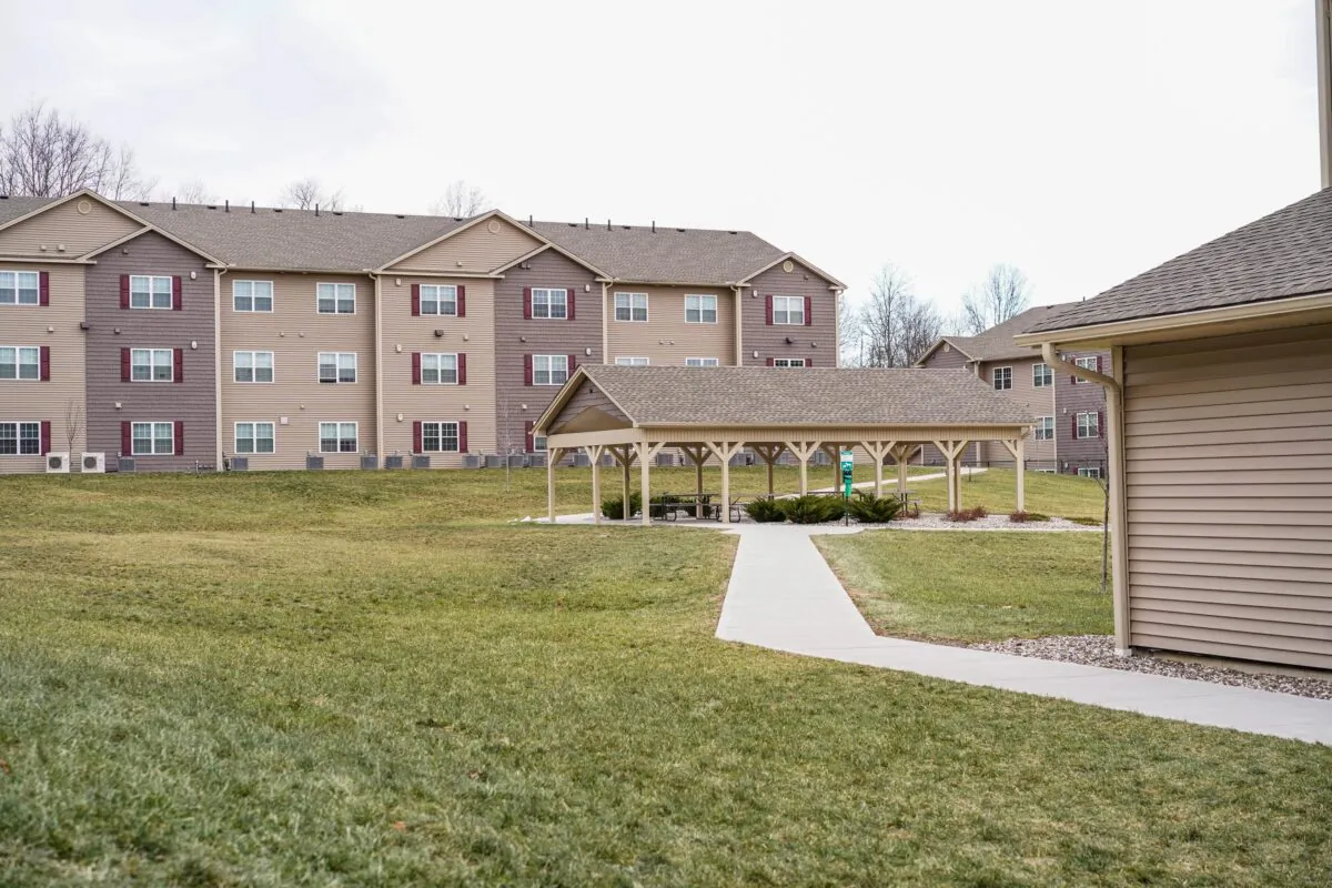 An apartment building in Middletown, N.Y., on Dec. 27, 2022. (Cara Ding/The Epoch Times)