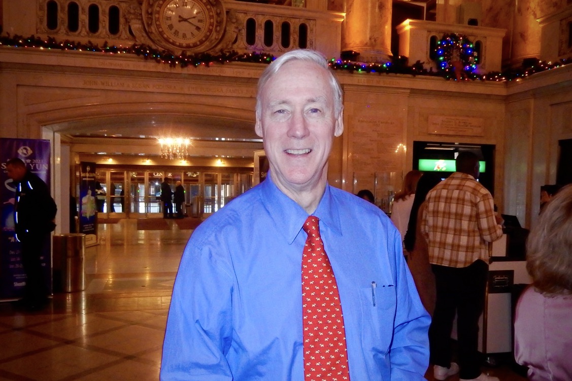Former Congressman, Ambassador Sees Shen Yun Multiple Times: 'It's Always Enjoyable' - Vimarsana News