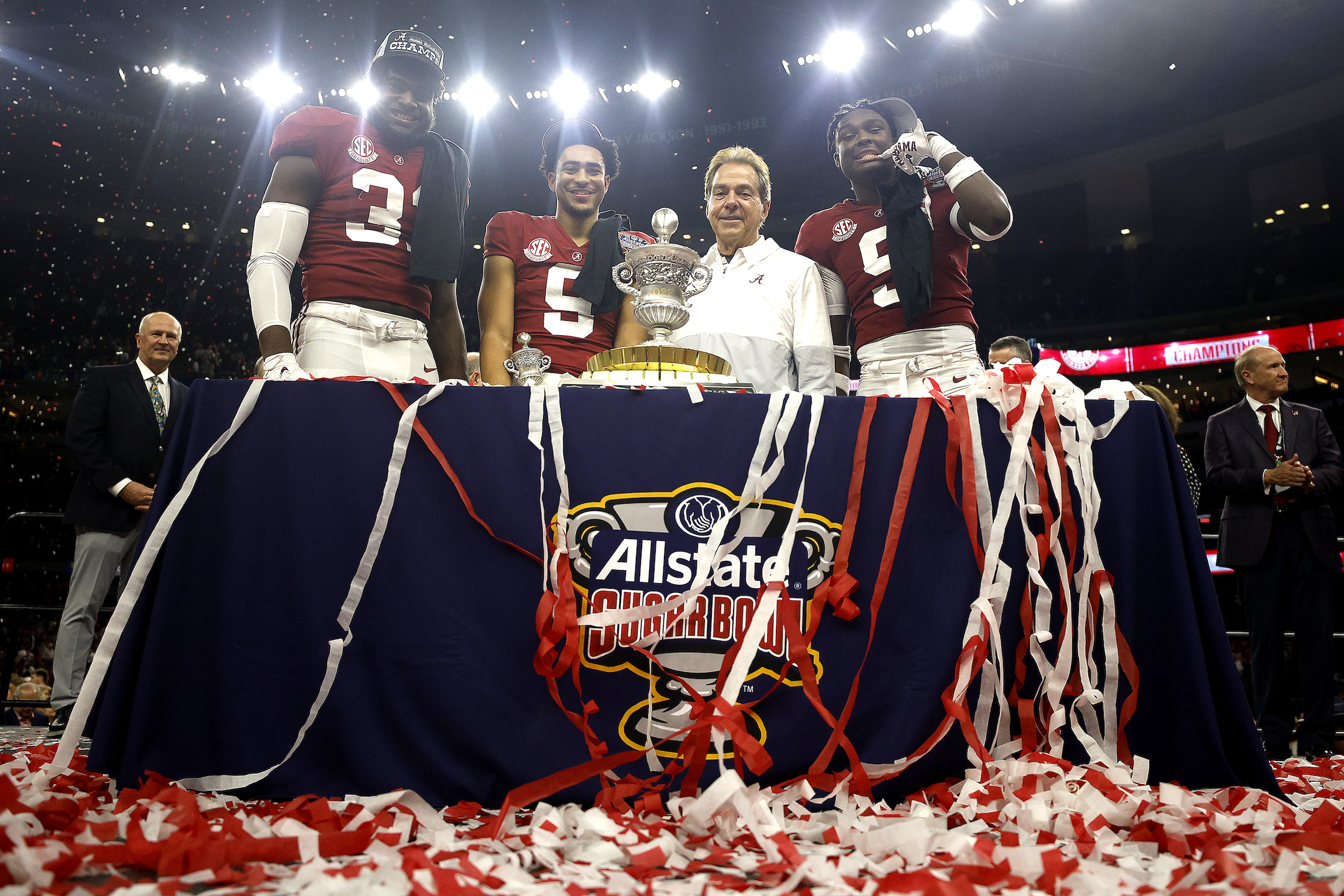 Young Throws for 5 TDs, Alabama Tops K-state in Sugar Bowl - Vimarsana News