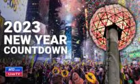 Thousands Celebrate New Year’s Eve in Times Square