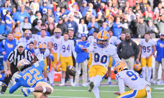Pitt Rallies Past No. 18 UCLA, Wins Sun Bowl on Late Field Goal