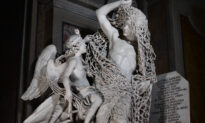 18th-Century Statue Has a Delicate Net Carved From a Single Slab of Marble—Check Out the Details