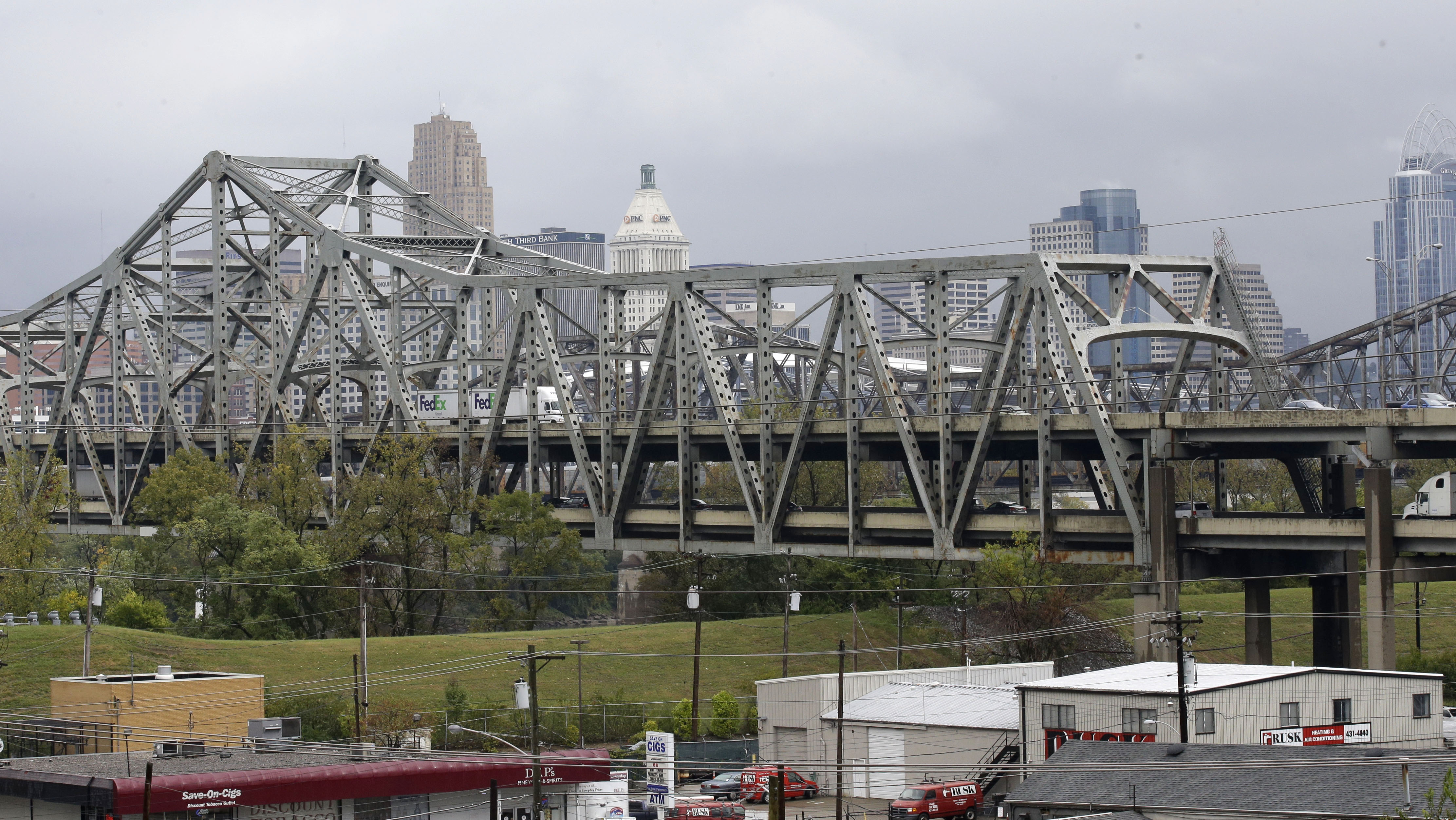 States Face Pressure to Spend Taxpayer Money on Infrastructure - Vimarsana News