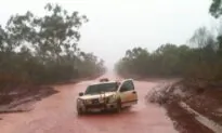 Race to Evacuate as Floods Hit Kimberley