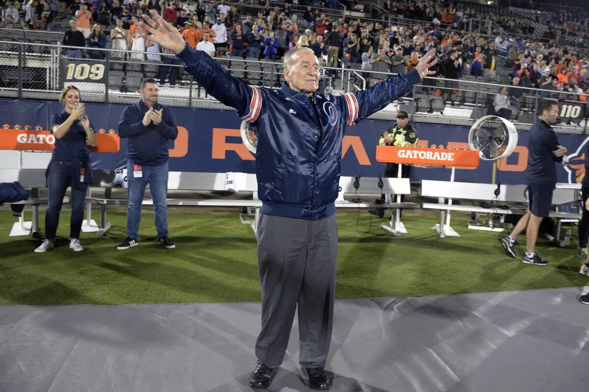 Apollo 7 astronaut Walter Cunningham acknowledges the crowd before an Alliance of American Football game between the Orlando Apollos and the Atlanta Legend in Orlando, Fla., on Feb. 9, 2019. (Phelan M. Ebenhack/AP Photo)