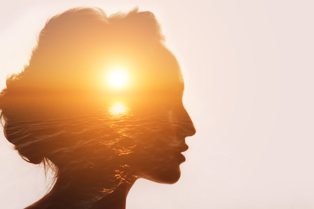 Cancer patients should avoid negative feelings, psychological distress, or negative self-images and instead create habits that improve their cognitive functions. (Shutterstock)