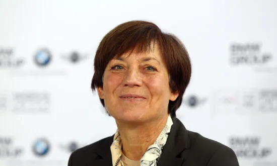 Olympic Skiing Champion Rosi Mittermaier Dies at 72