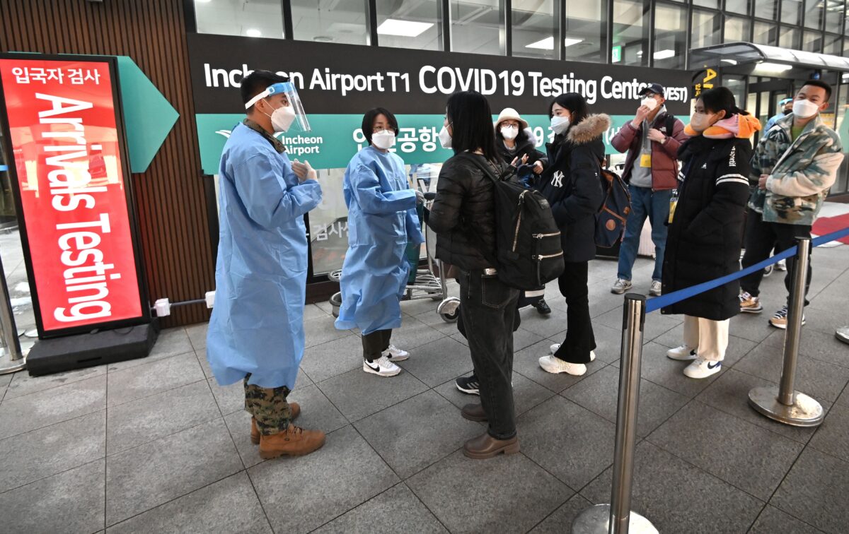 NextImg:South Korea Mulls Lifting Short-Term Visa Ban on Chinese Travelers