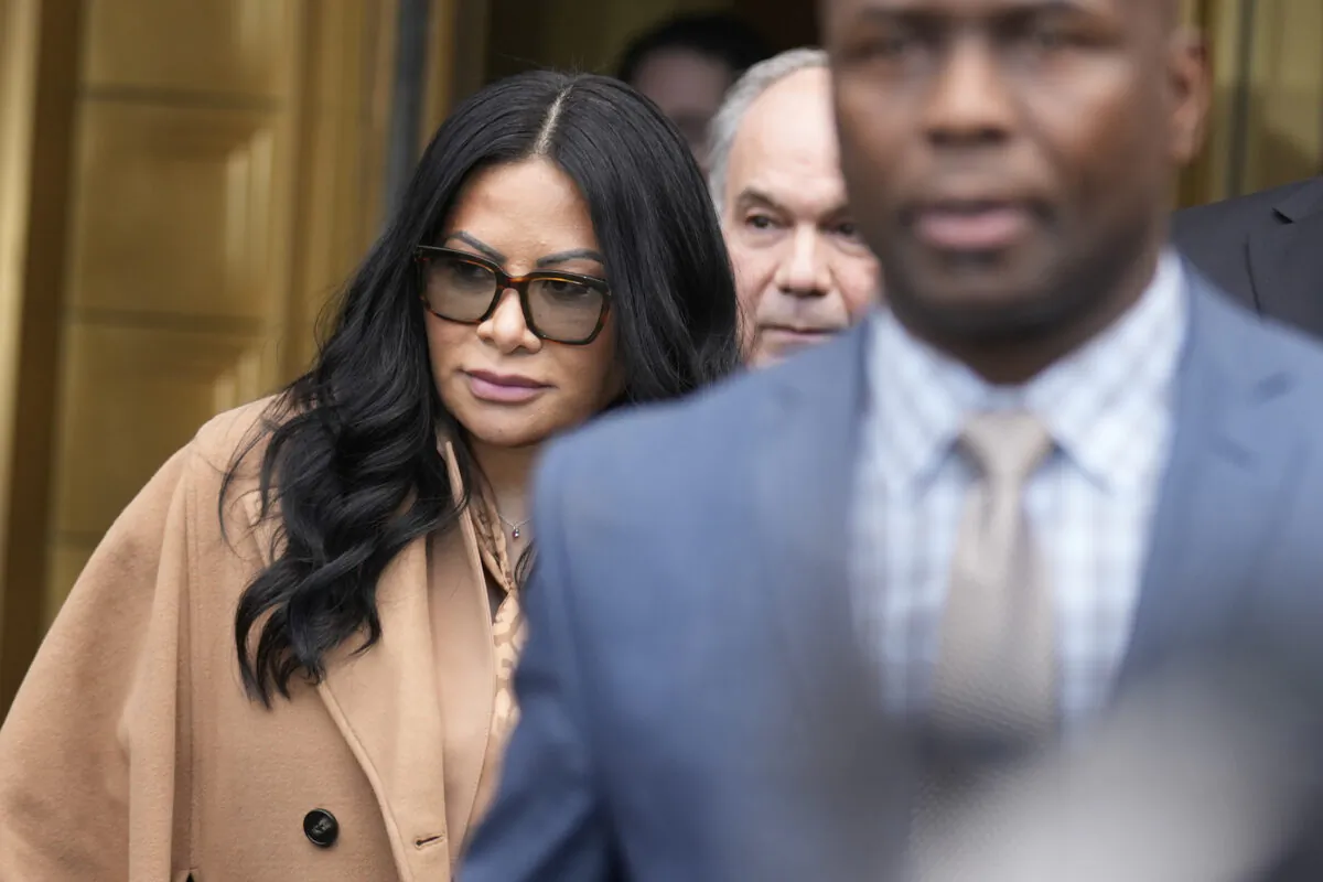 Jennifer Shah leaves federal court in New York on Jan. 6, 2023. (Seth Wenig/AP Photo)