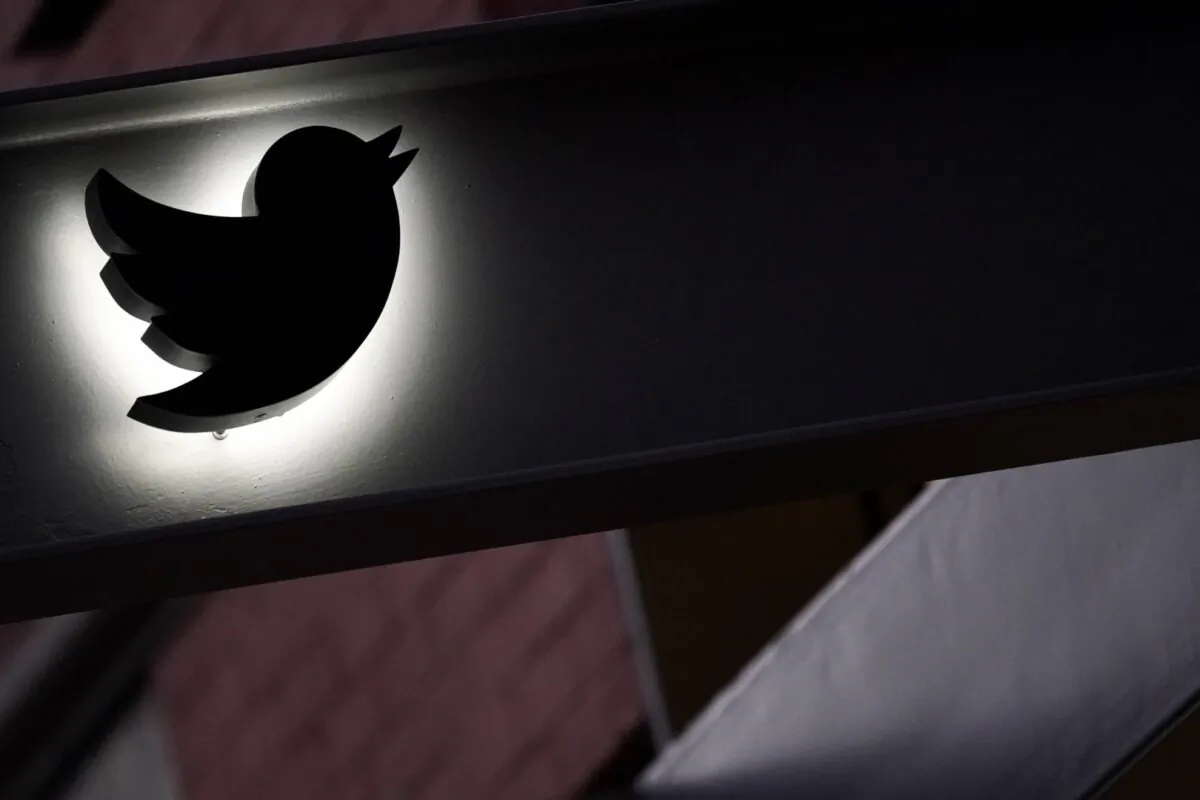 The Twitter logo on the awning of the building that houses the Twitter office in New York on Oct. 26, 2022. (Mary Altaffer/AP Photo)