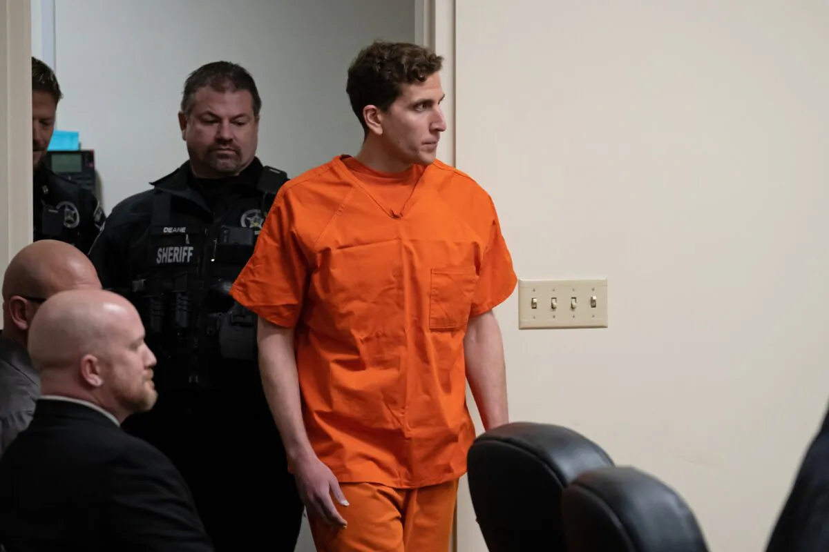 Bryan Kohberger (R) appears at a hearing in Latah County District Court, in Moscow, Idaho, on Jan. 5, 2023. (Ted S. Warren/Pool, Getty Images)