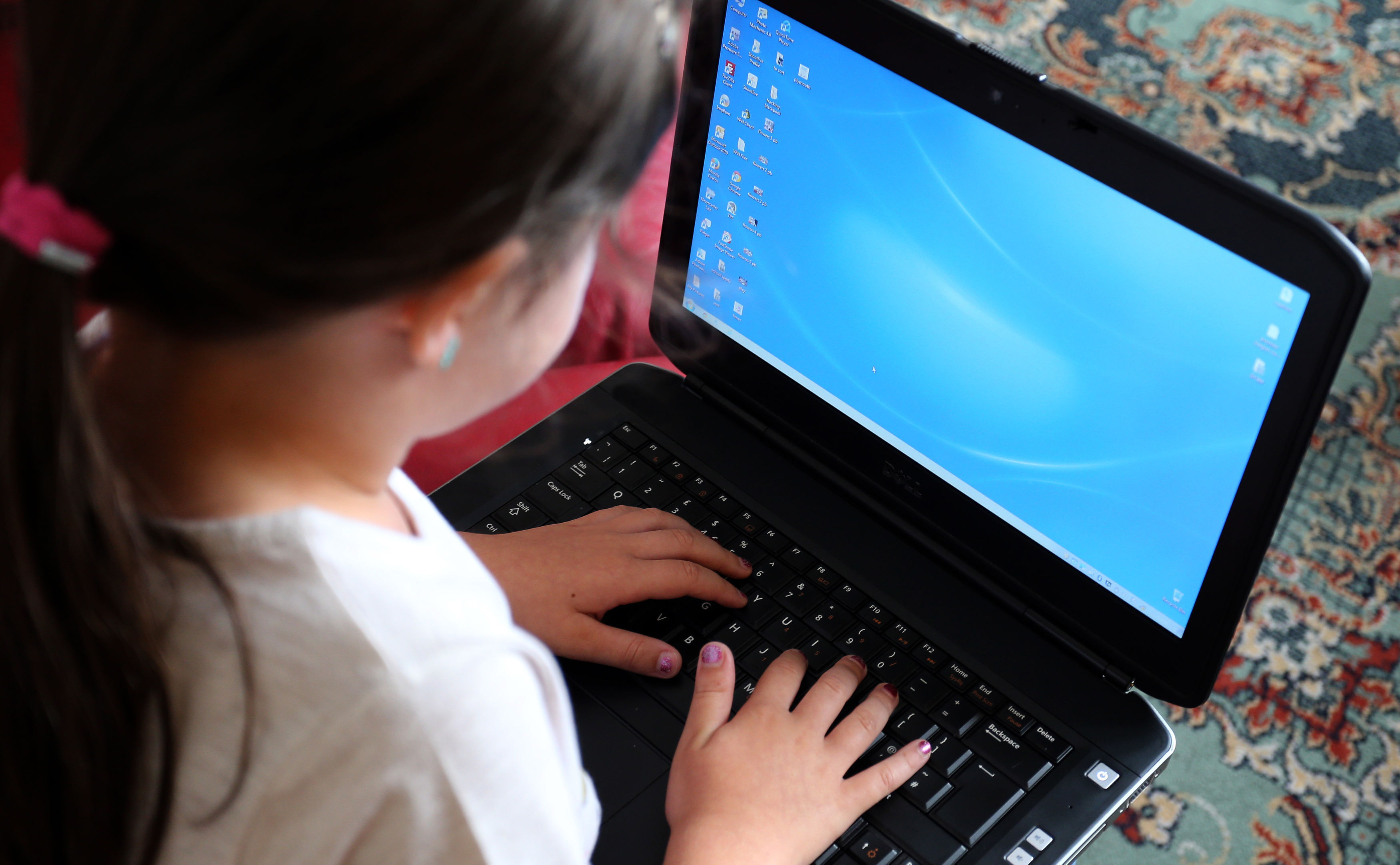 Social Media Bosses Could Face Jail If They Breach Rules on Children Under UK's Online Safety Bill - Vimarsana News