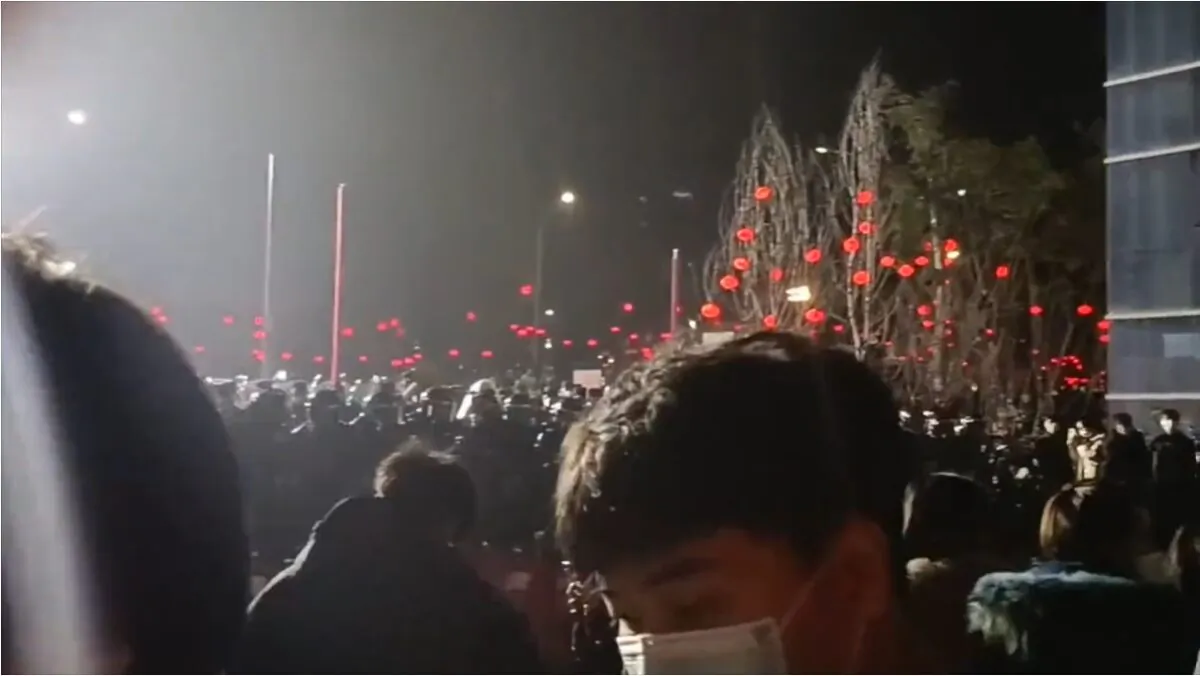 Protests in Zybio, Chongqing, China, on Jan. 7, 2023. (Screenshot via The Epoch Times)
