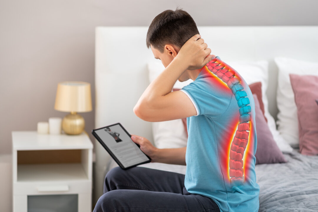 5 Exercises to Fix Slipped (Herniated) Disc