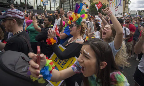 University President Cancels Texas Drag Show, Calls It ‘Demeaning’ to Women