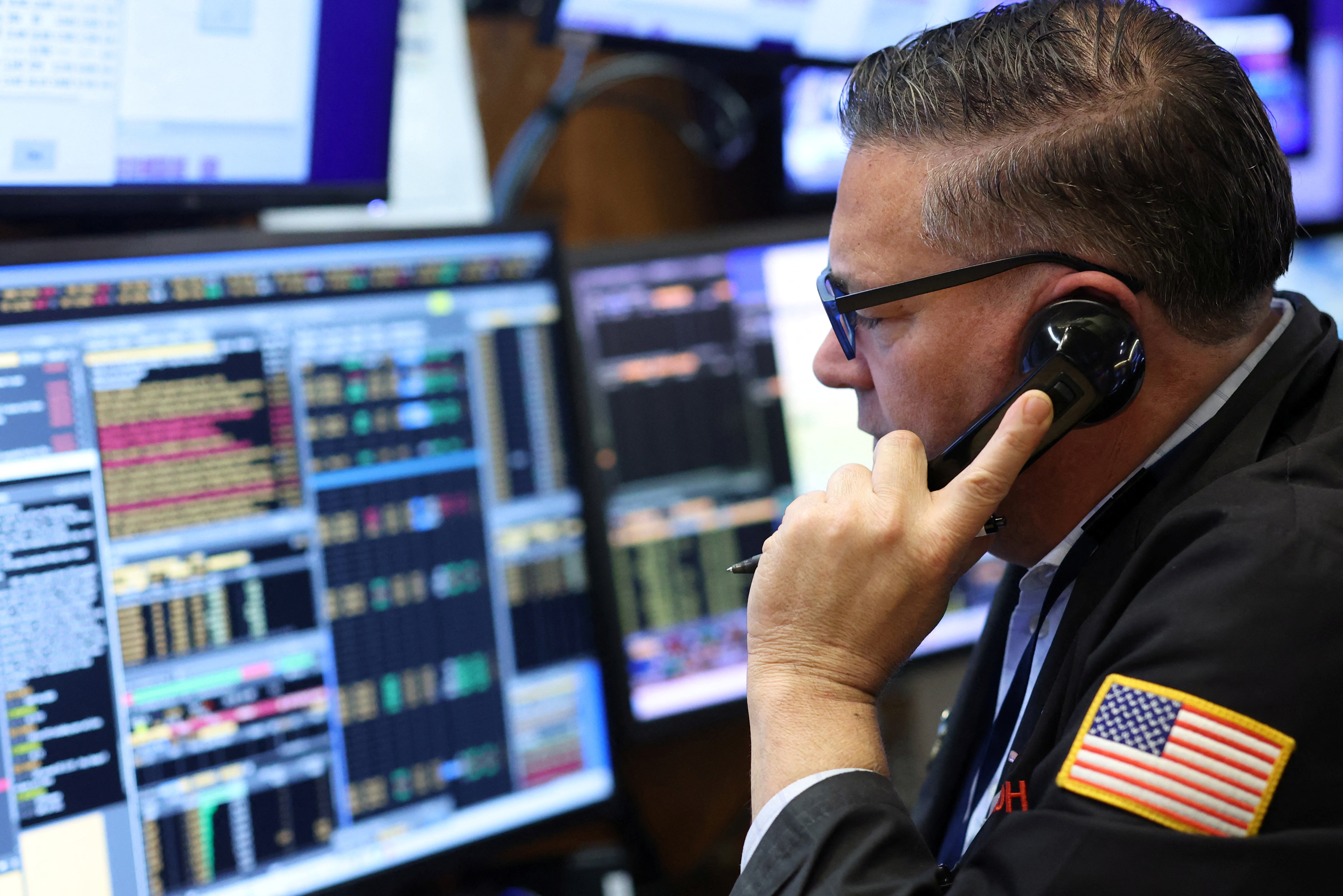 Stocks Rise, Bond Yields Rise With December's Upcoming Price Data in Focus - Vimarsana News