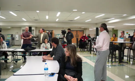 6 States Ponder New ‘School Choice’ Programs; Florida Eyes ‘Universal’ Expansion