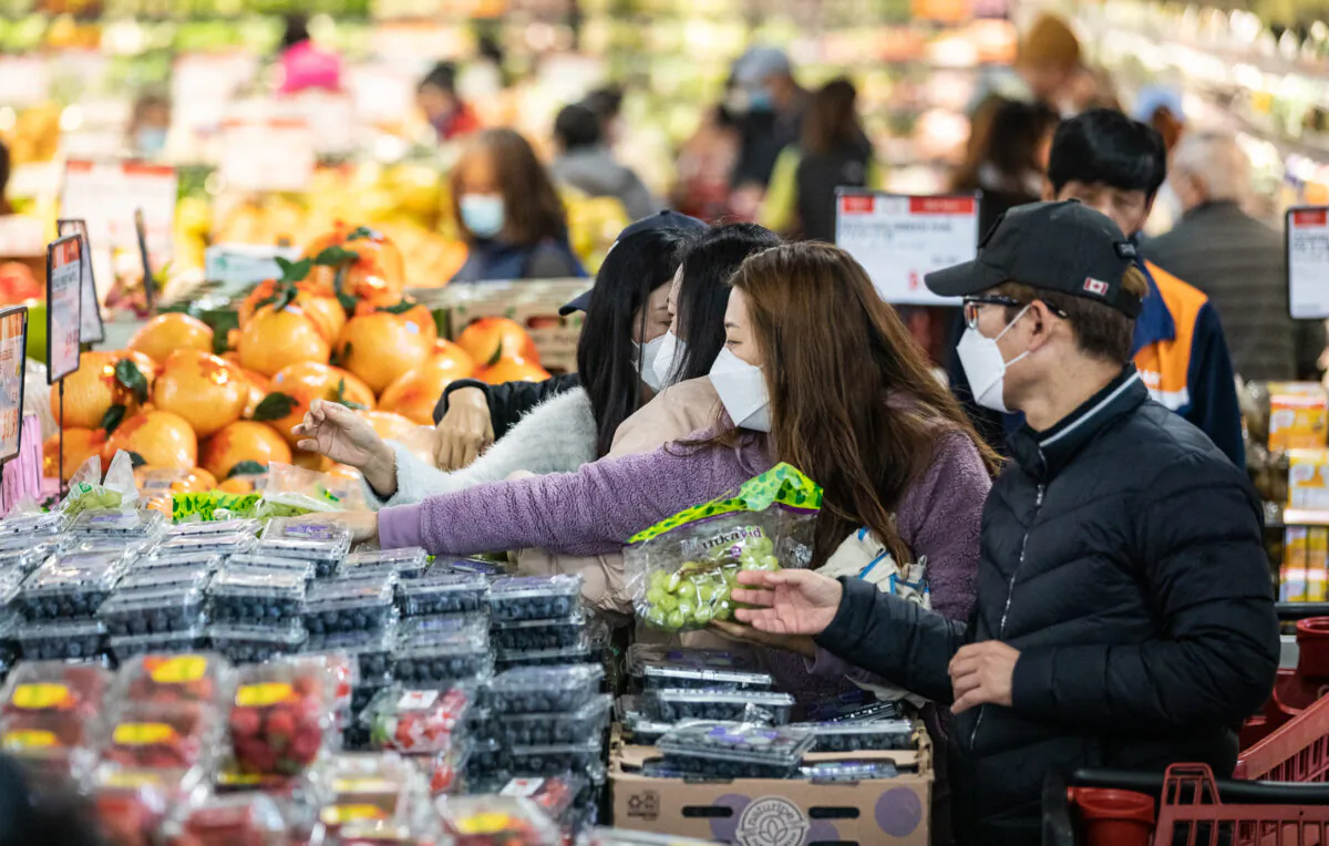 Irvine residents at H Mart in Irvine, Calif., on Jan. 11, 2023. (John Fredricks/The Epoch Times)