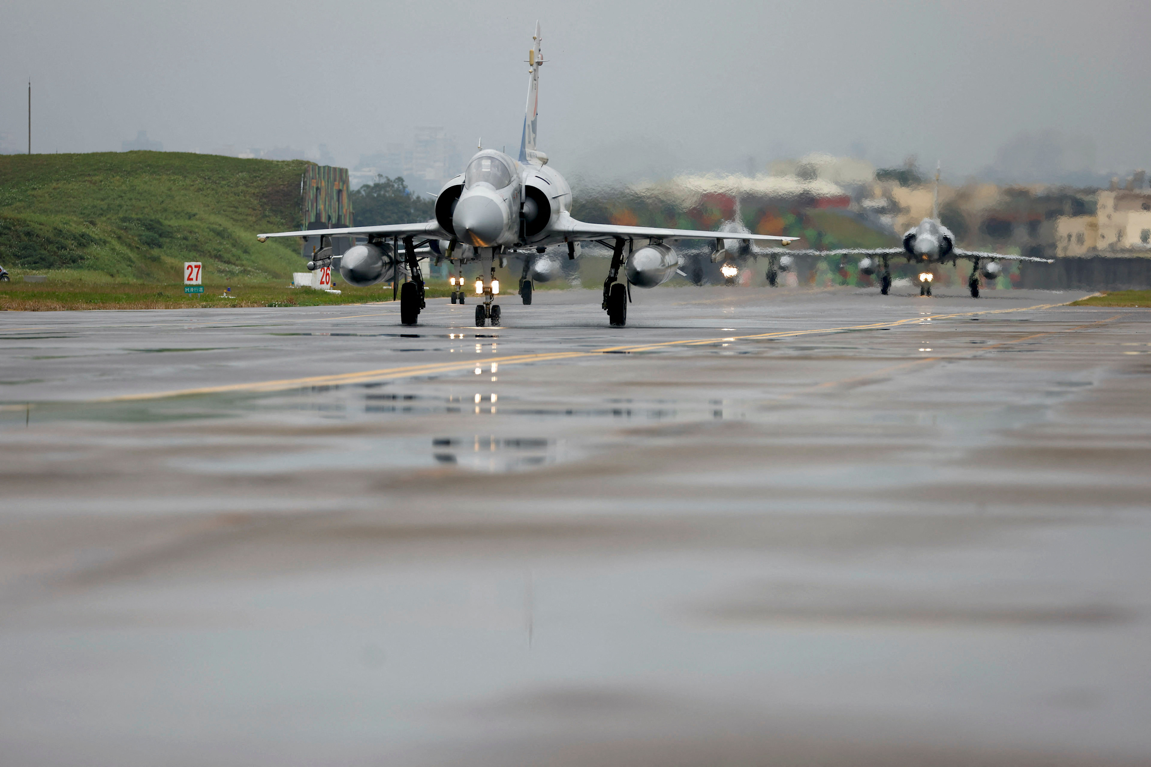Chinese Aircraft and Warship Incursion Puts Taiwan Military on Alert - Vimarsana News
