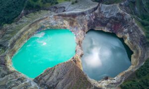 ‘Magic Mood Ring’ Volcanic Lakes in Indonesia Change From Turquois, Black, White, Even Red—Here’s Why