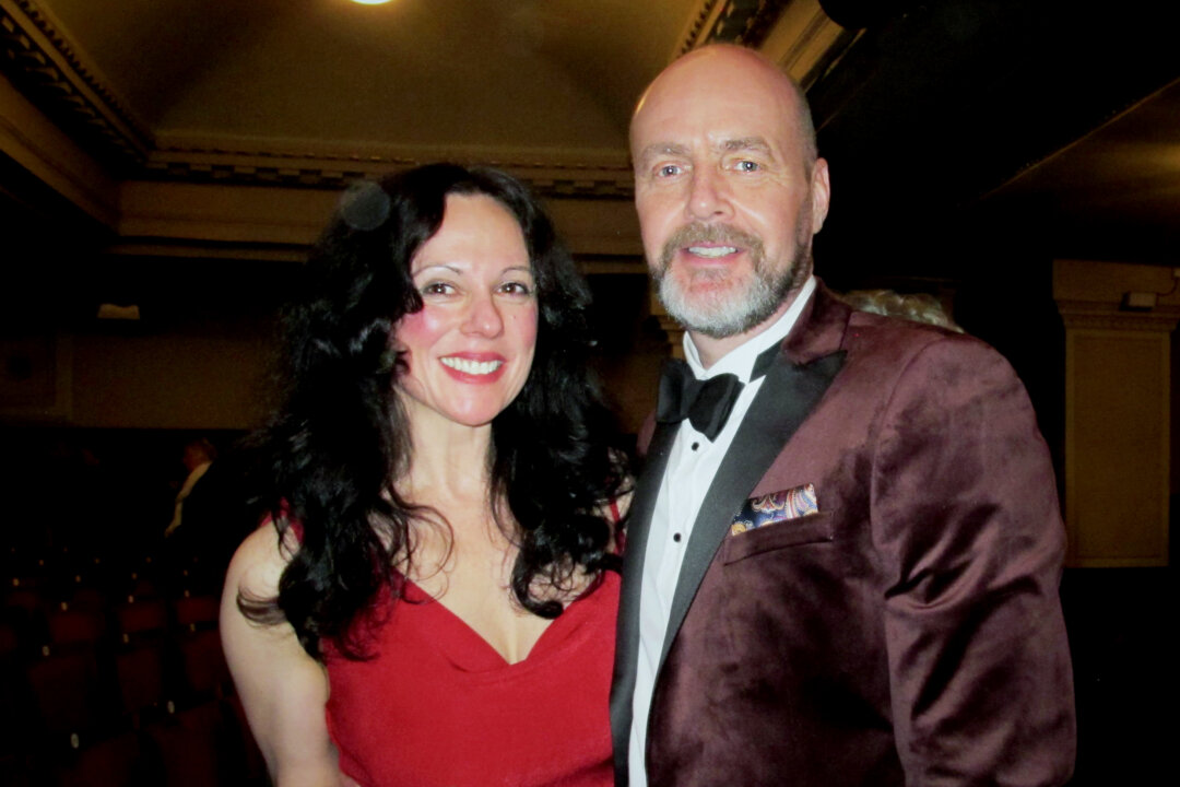 Nicole Diamond and Graham Inglis at the Shen Yun Performing Arts performance at Edinburgh Playhouse, on Jan. 11, 2023. (Mary Mann/The Epoch Times)