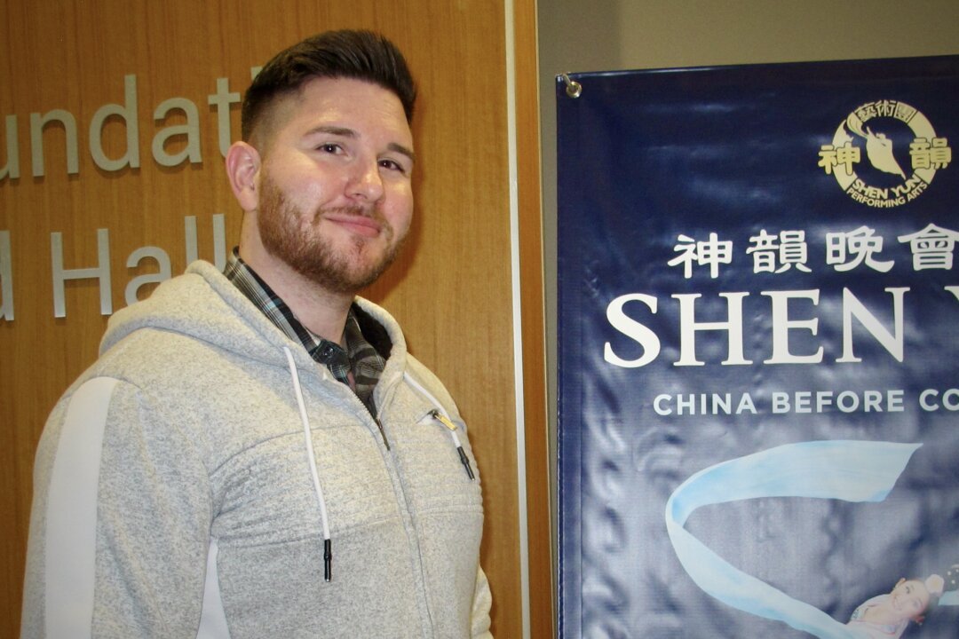 Mr. Clayton White attended Shen Yun Performing Arts at the ETSU Martin Center for the Arts on Jan. 11, 2023. (Jennifer Liang/The Epoch Times)