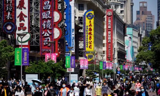 Businesses Holding Onto False Hope Regarding China