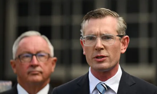 NSW Premier Apologizes for 21st Birthday Nazi Costume Before State Election