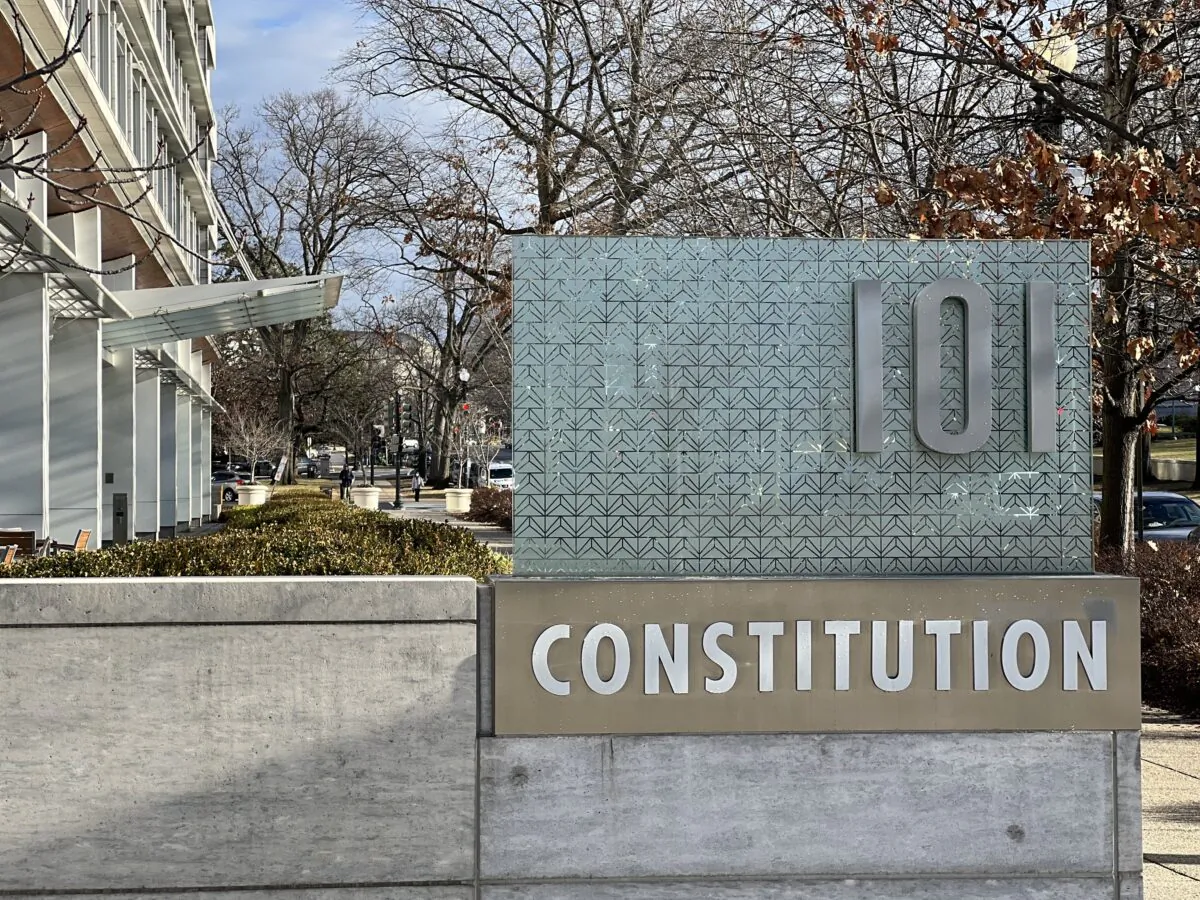 101 Constitution Avenue sign in Washington on Jan. 13, 2023. (Madalina Vasiliu/The Epoch Times)