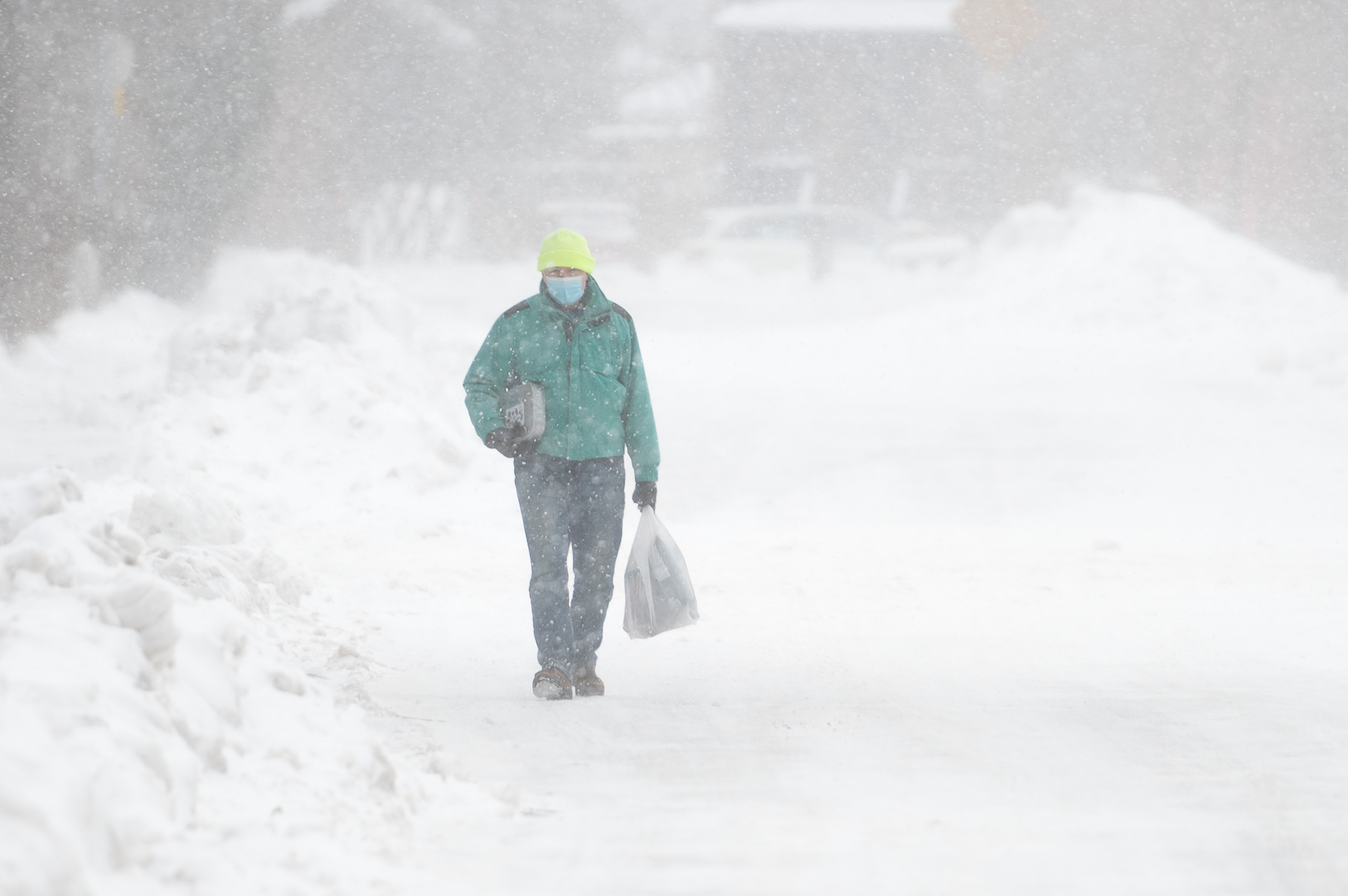 Weather Alerts of Heavy Snowfall, Freezing Rain Issued for Regions From Coast to Coast - Vimarsana News
