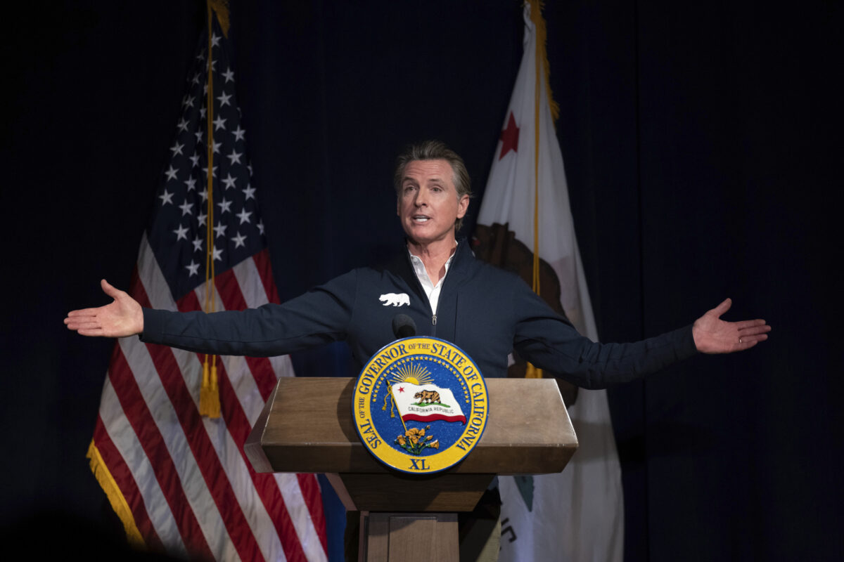 NextImg:Newsom Faces Tough Budget Battle Ahead