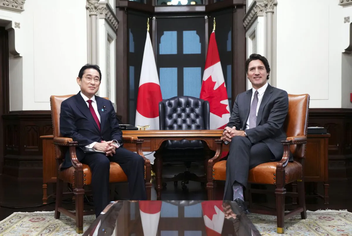 Prime Minister Justin Trudeau meets with Prime Minister of Japan Kishida Fumio on Parliament Hill in Ottawa on Jan. 12, 2023. (The Canadian Press/Sean Kilpatrick)