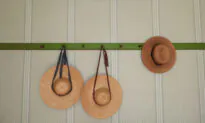 Install Pegboard Molding