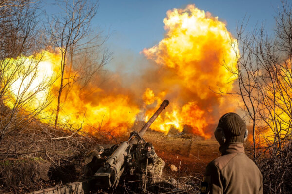 Ukrainian servicemen