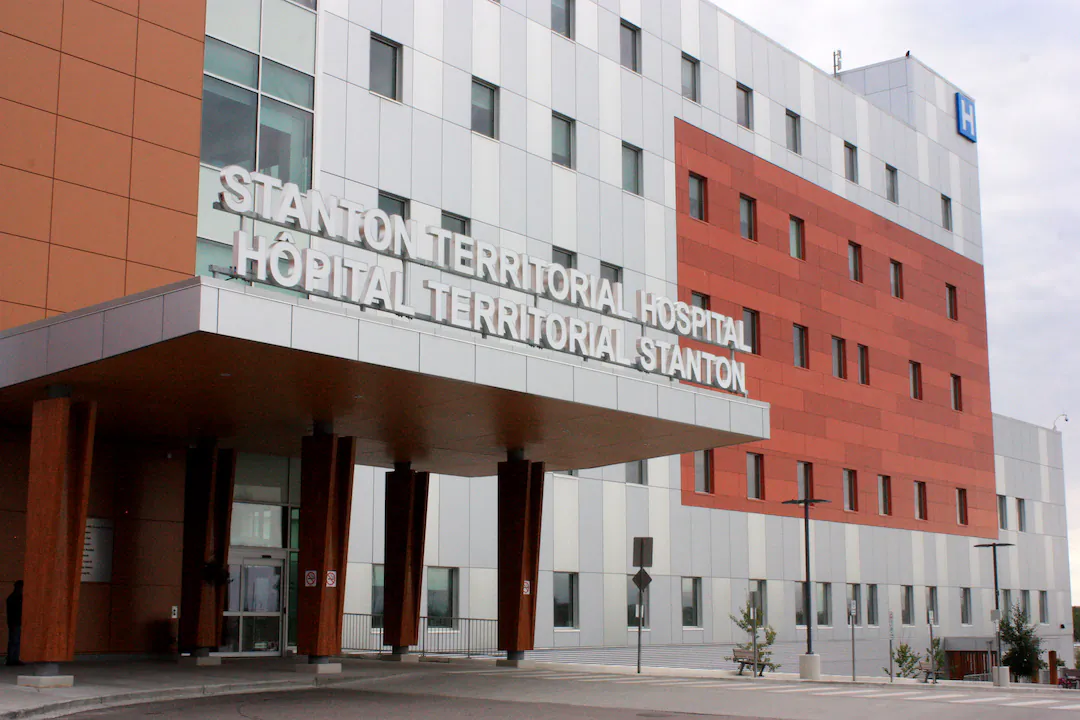 Stanton Territorial Hospital in Yellowknife, N.W.T., is shown on Aug. 23, 2022. (THE CANADIAN PRESS/Emily Blake)