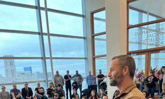 Kirk Cameron Challenges Christians, Conservatives to Fight ‘Woke’ Ideology One Book at a Time