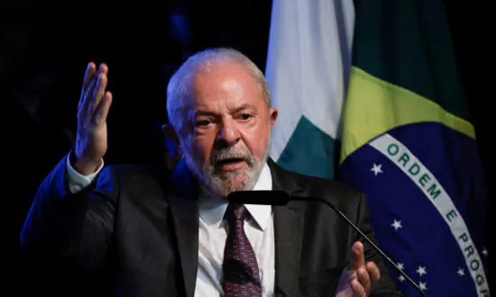 Brazil’s Proposed Universal Latin American Currency ‘Not Realistic,’ Analysts Say