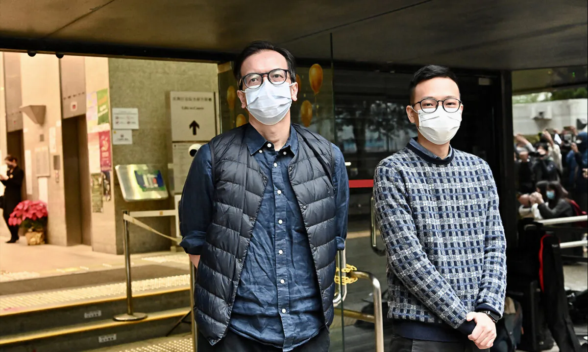 Chung Pui-kuen (left) former editor-in-chief of the now defunct Stand News, on Dec. 13, 2022. (Sung Pi-Lung/The Epoch Times)