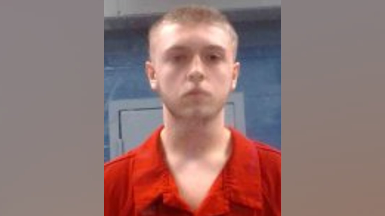 West Virginia Teen Get Life for 4 Relatives' Killings - Vimarsana News