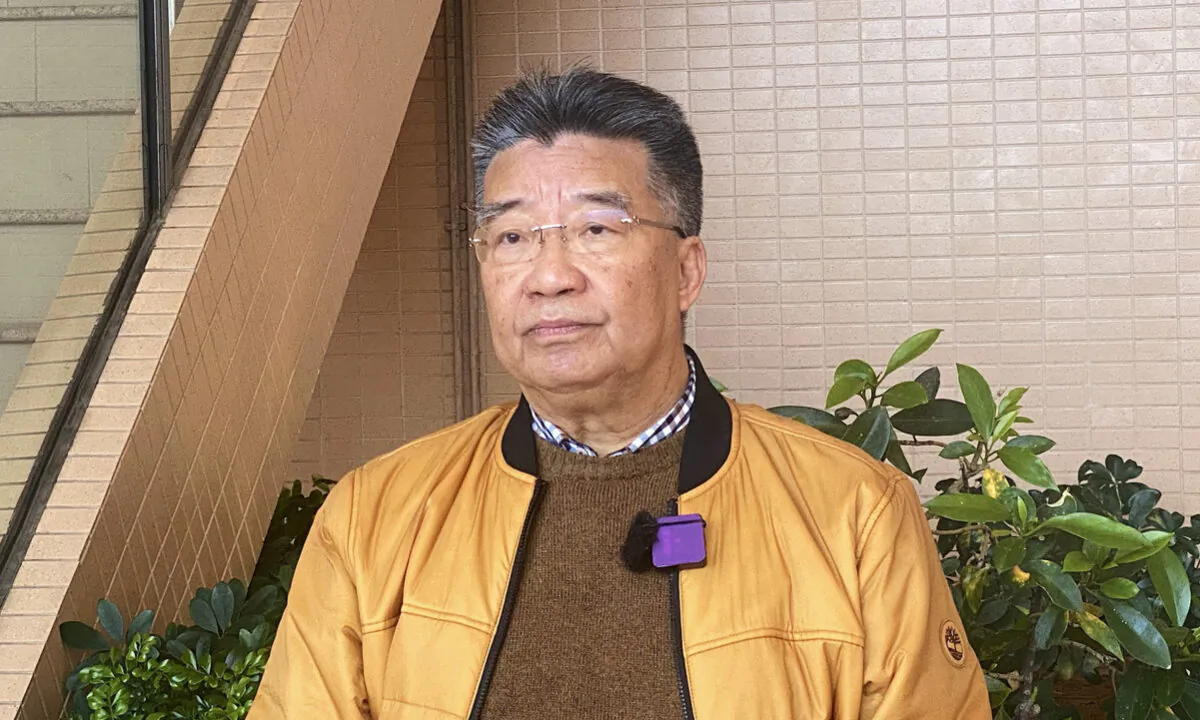 Lew Mon-hung, a former member of the Chinese Communist Party's political advisory body, in Hong Kong on Jan 10. 2023. (Choi Pui Man/The Epoch Times）