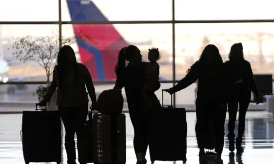 Politically Correct Agenda Distracting FAA: GOP Senators