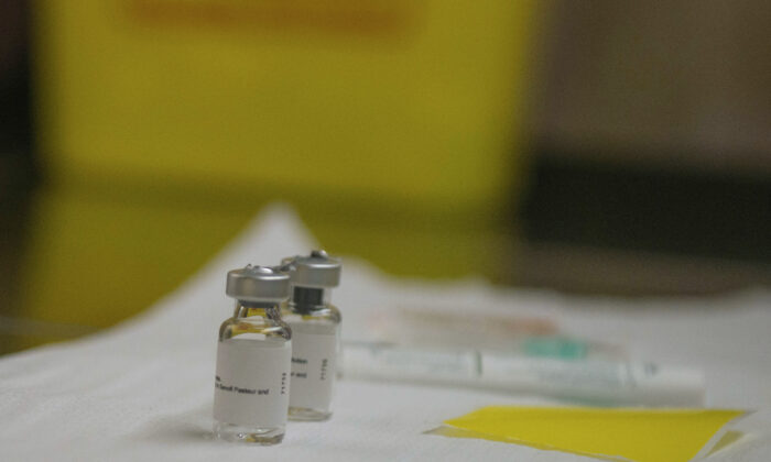 HIV Vaccine Trial Halted Over Shot's Inability to Prevent Infection
