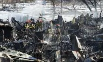 Fire Burns Makeshift Homes in Shadow of Seoul’s Skyscrapers