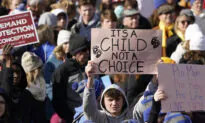 National Archives Apologizes, Offers Personal Tour to March for Life Visitors