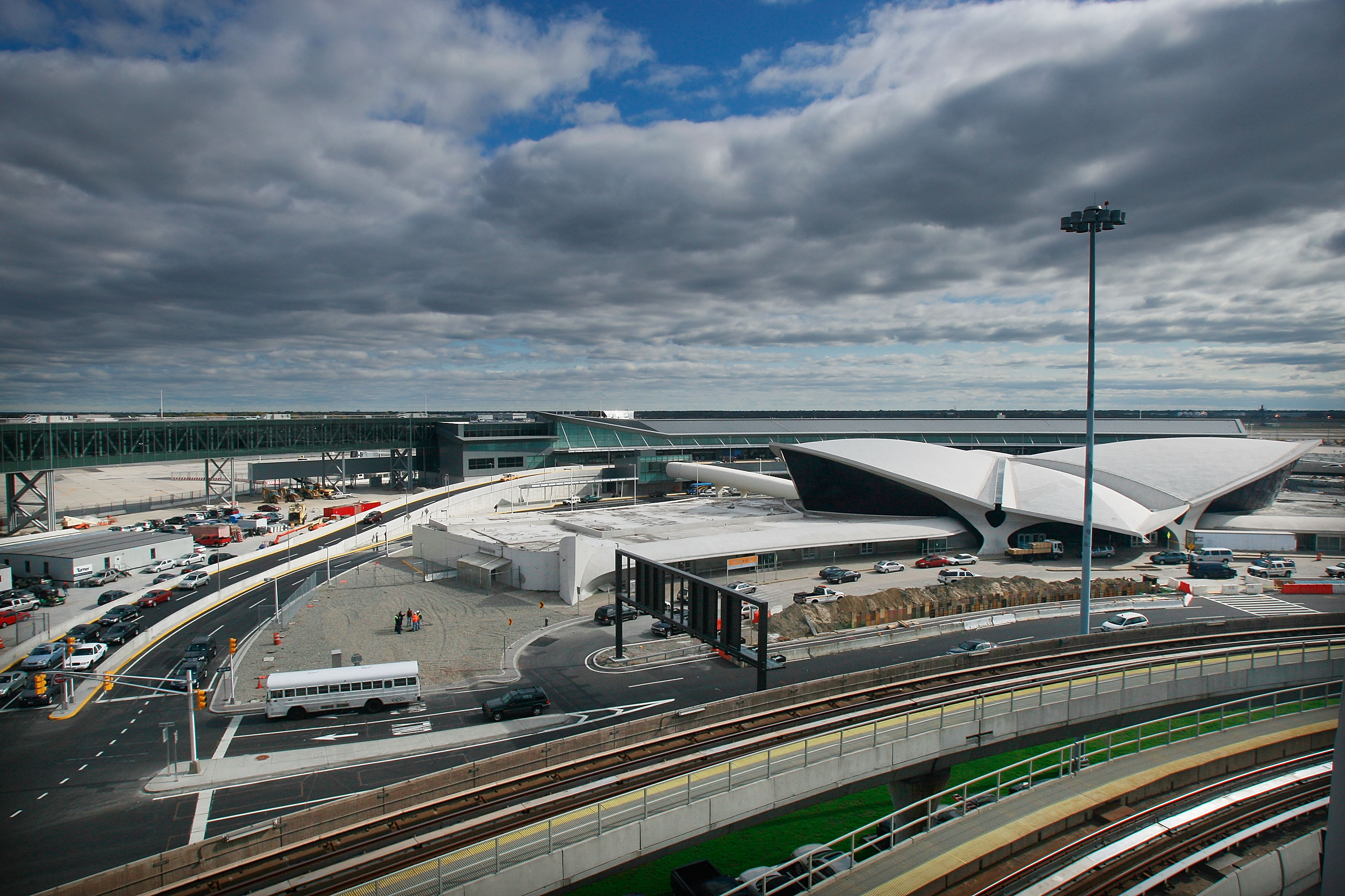 2 Dead in Plane Crash Near New York Airport - Vimarsana News