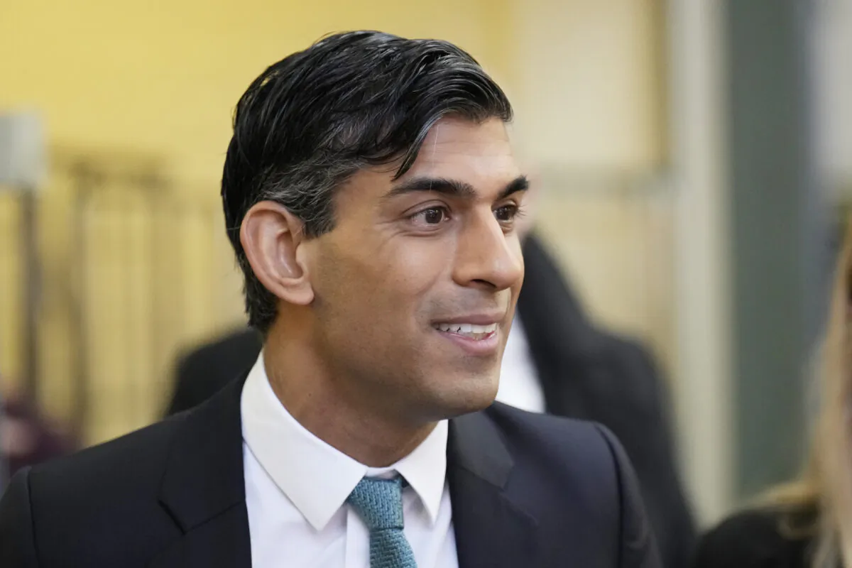Prime Minister Rishi Sunak visits Accrington Market Hall, in Accrington, Lancashire, England, on Jan. 19, 2023. (Christopher Furlong/Getty Images)